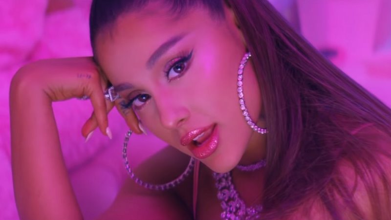 A Lawsuit Of $10 Million Has Been Slapped On Forever 21 By Ariana Grande