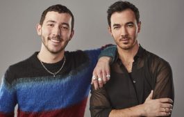 Kevin and Frankie Jonas to Host Celebrity Relative Reality Show for ABC