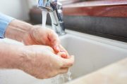10 Personal Hygiene Tips to Use at Home