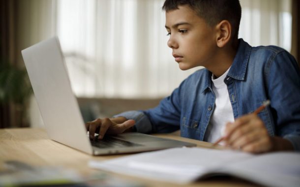 5 Health tips for students attending online classes