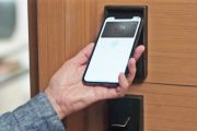 Apple stores begin selling exterior door lock that can be unlocked by tapping an iPhone or Apple Watch