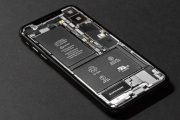 Why the EU wants replaceable batteries on smartphones
