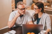 Here Are the 5 Smartest Financial Decisions We Found on Reddit