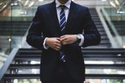 5 personal finance tips for college students