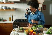 Eating away from home? Here are a few ideas to help you make healthy choices