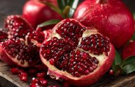 5 foods to pair with pomegranate for a wholesome breakfast