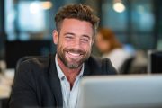 6 small habits of people who naturally attract success
